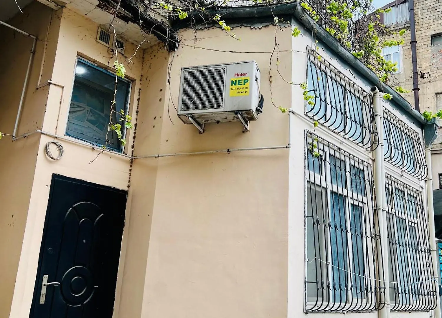 1 Bed Family Apartment Near Sahil & Nizami Baku 0*,